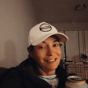 Meet your Posher, Casie